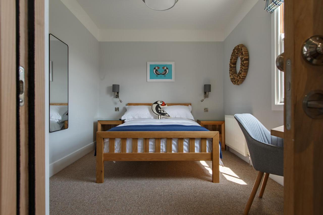 The Ship Bed and breakfast