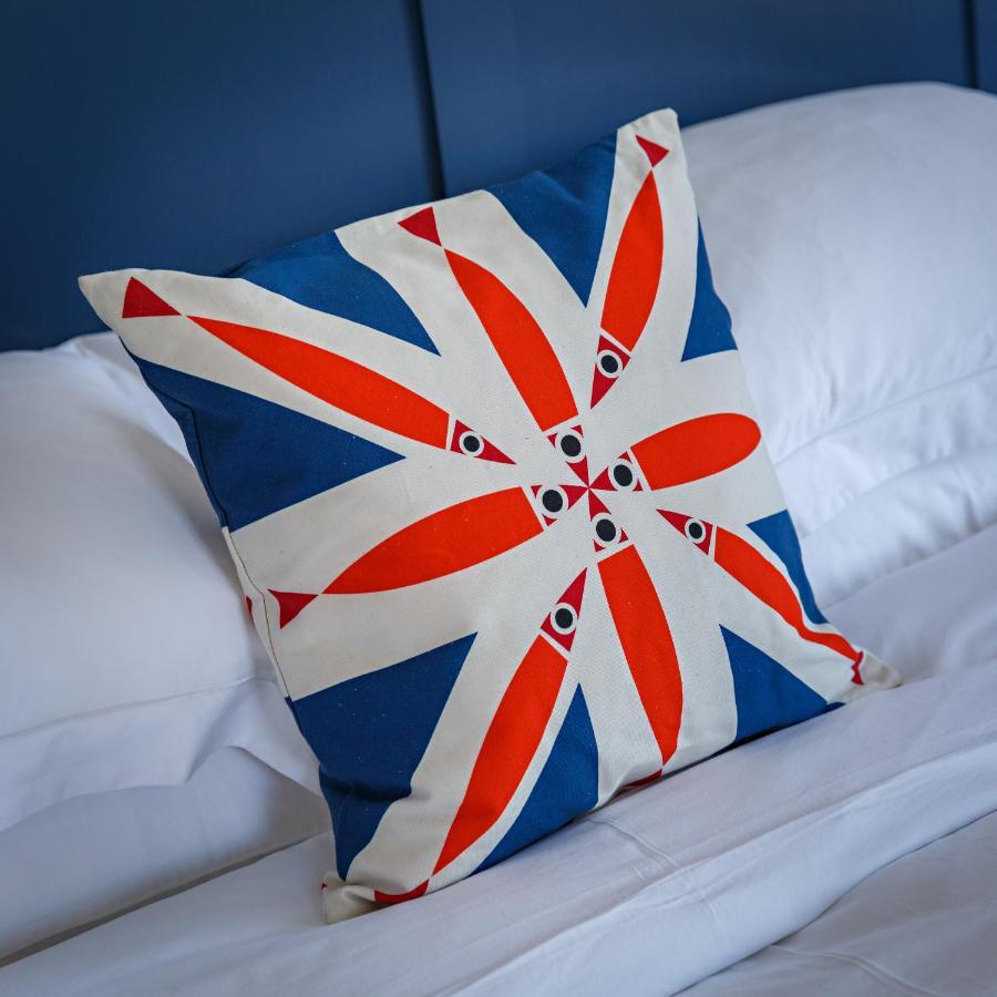 The Ship Bed and breakfast *